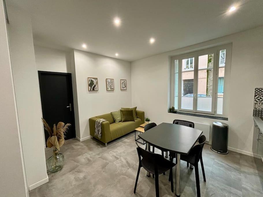 Apartamento L'Olivier - Calme, Chaleureux, Proche Transports Lyon Exterior foto